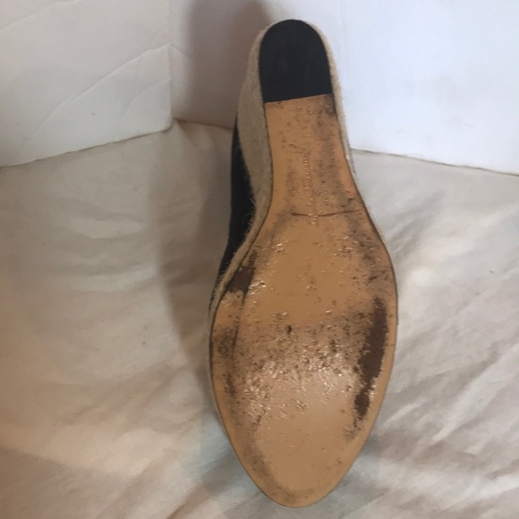 “FERRAGAMO” “Bernie” Black Espadrille Wedges. - Picture 13 of 16